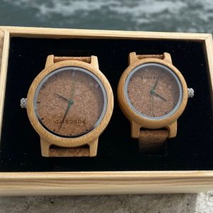 DÚOS RELOJES DE DISEÑÓ DE CORCHO
